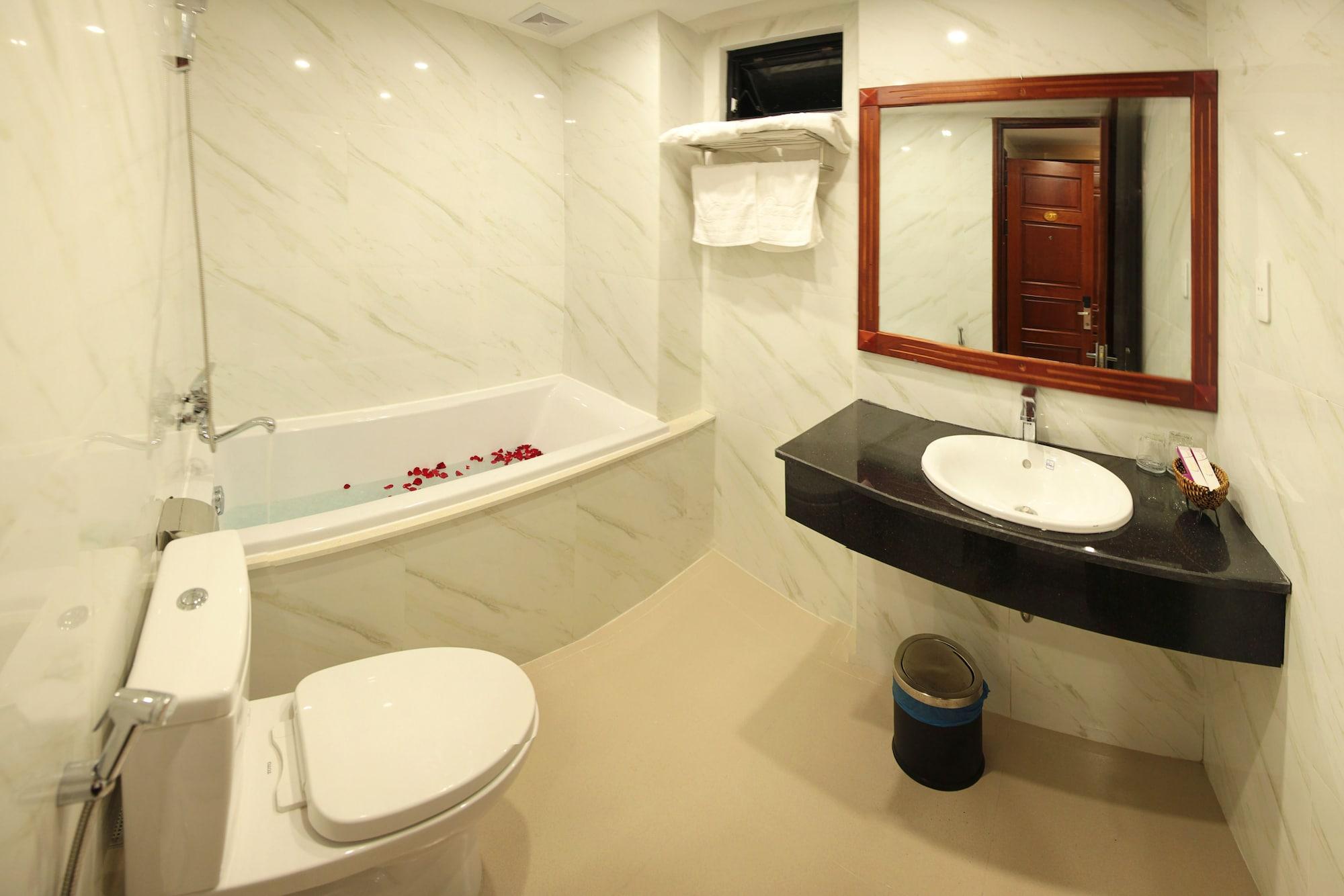 Lavender Danang Hotel Zewnętrze zdjęcie
